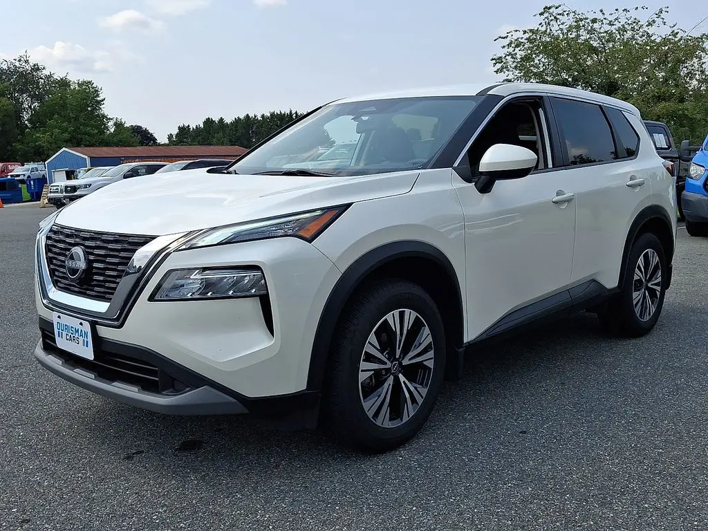 2023 Nissan Rogue - $18,200