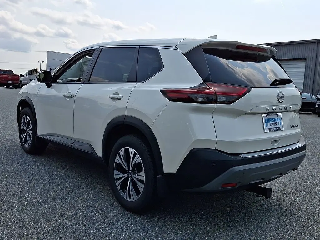 2023 Nissan Rogue - $18,200
