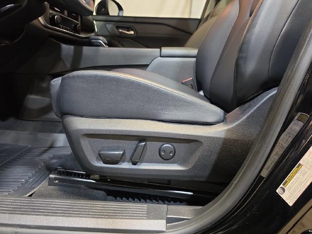 2024 Nissan Rogue - $24,117
