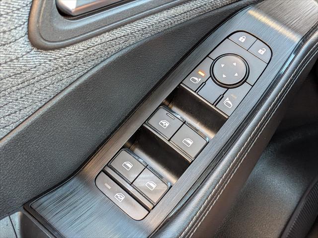 2023 Nissan Rogue - $19,750