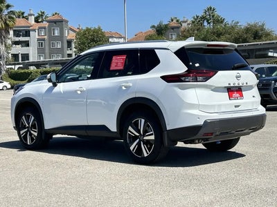 Photo of a 2025 Nissan Rogue SL 4DR Crossover for sale