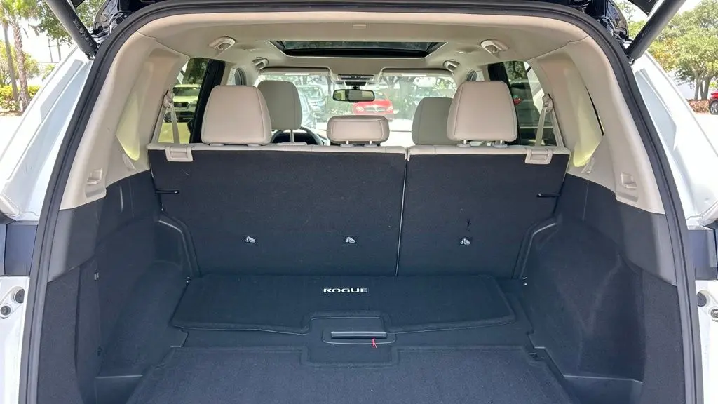 2024 Nissan Rogue SL