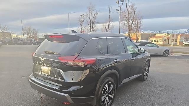 2025 Nissan Rogue SL