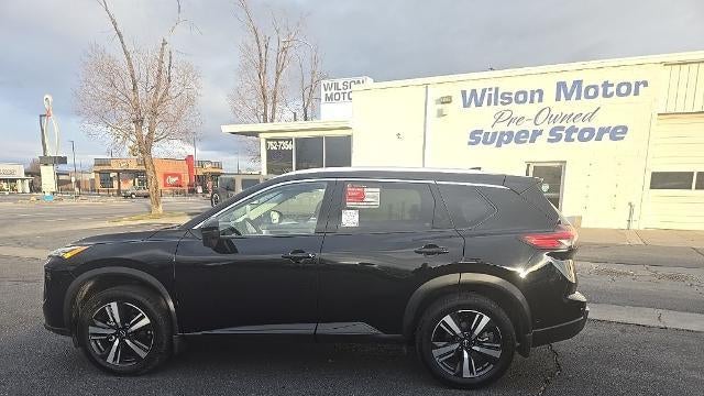 2025 Nissan Rogue SL