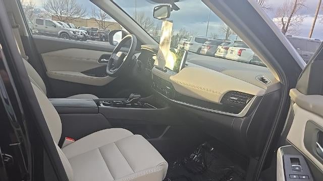 2025 Nissan Rogue SL