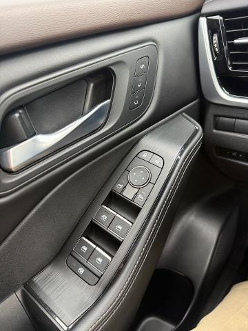 2023 Nissan Rogue - $24,700