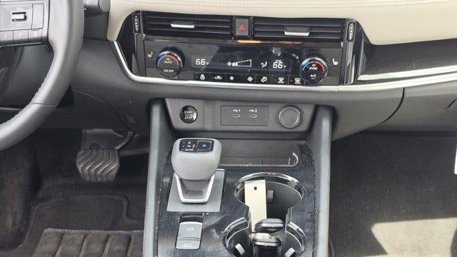 2025 Nissan Rogue SL