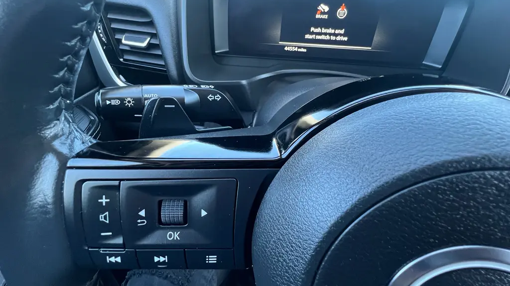 2024 Nissan Rogue SL