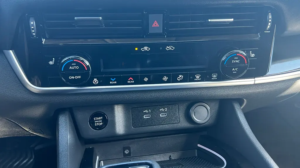2024 Nissan Rogue SL