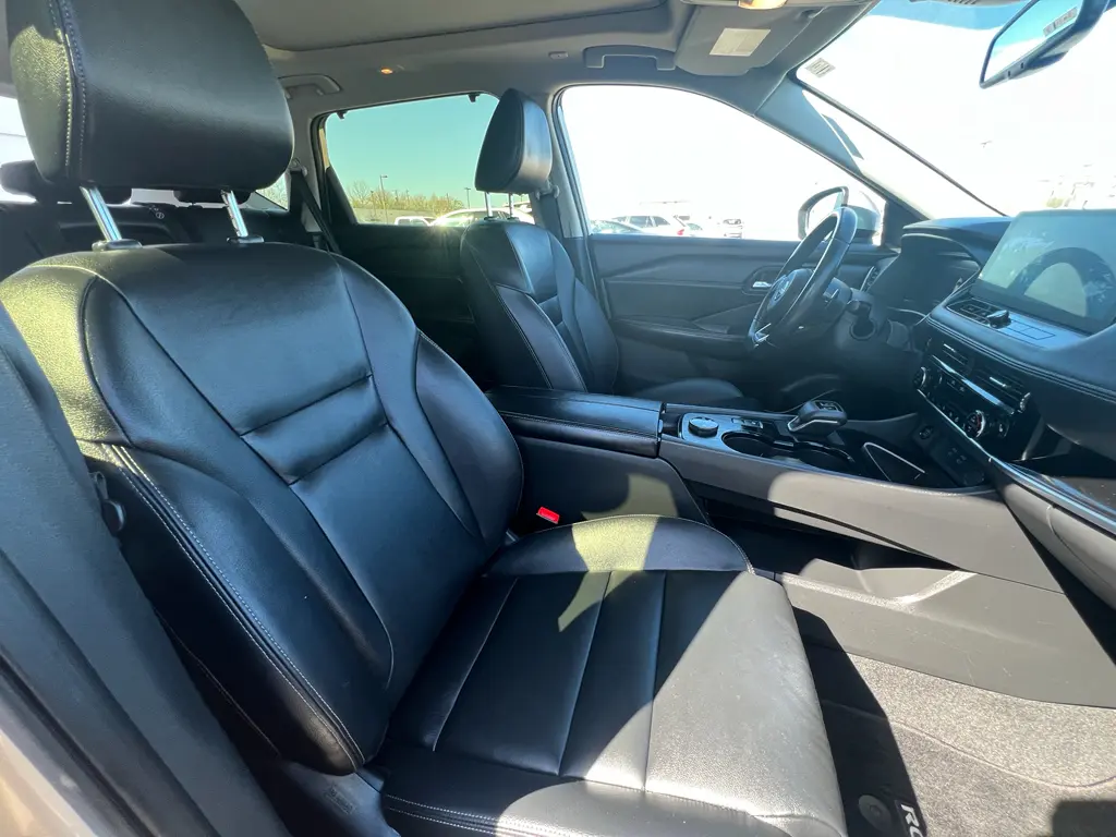 2024 Nissan Rogue - $25,185