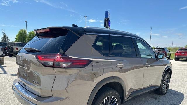 2025 Nissan Rogue SL