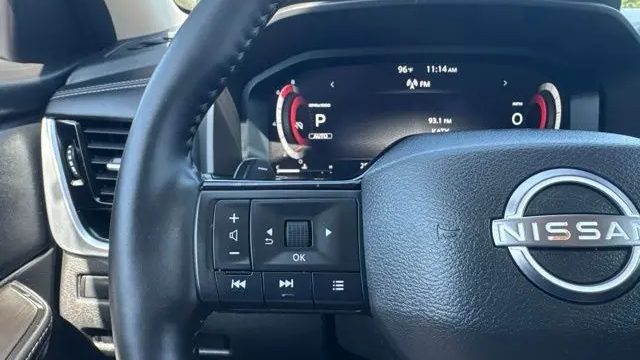 2025 Nissan Rogue SL