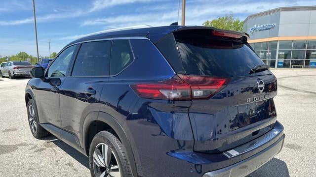 2025 Nissan Rogue SL