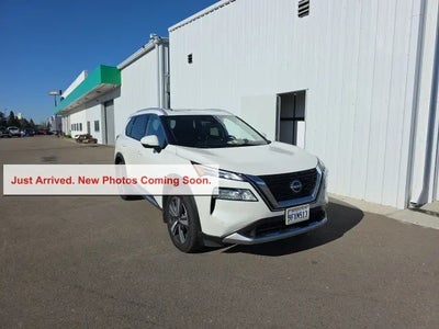 Photo of a 2023 Nissan Rogue Platinum 4DR Crossover for sale