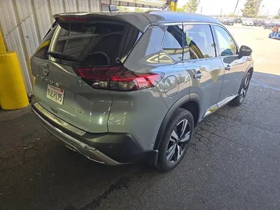 2023 Nissan Rogue Platinum 4DR Crossover
