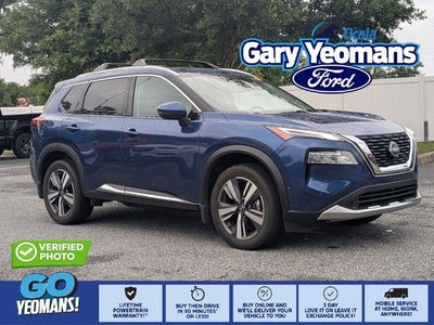 Photo of a 2023 Nissan Rogue Platinum 4DR Crossover for sale
