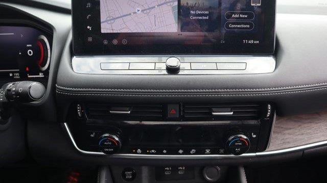 2025 Nissan Rogue Platinum