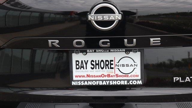 2025 Nissan Rogue Platinum