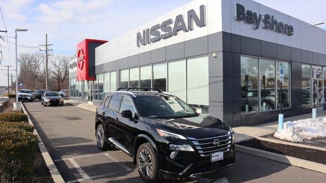 2025 Nissan Rogue Platinum