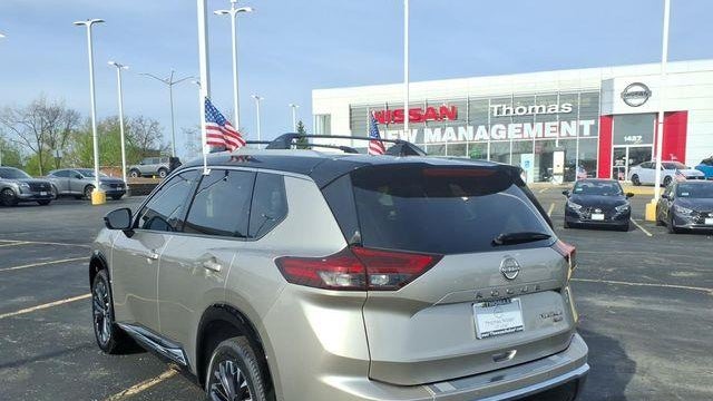 2025 Nissan Rogue Platinum