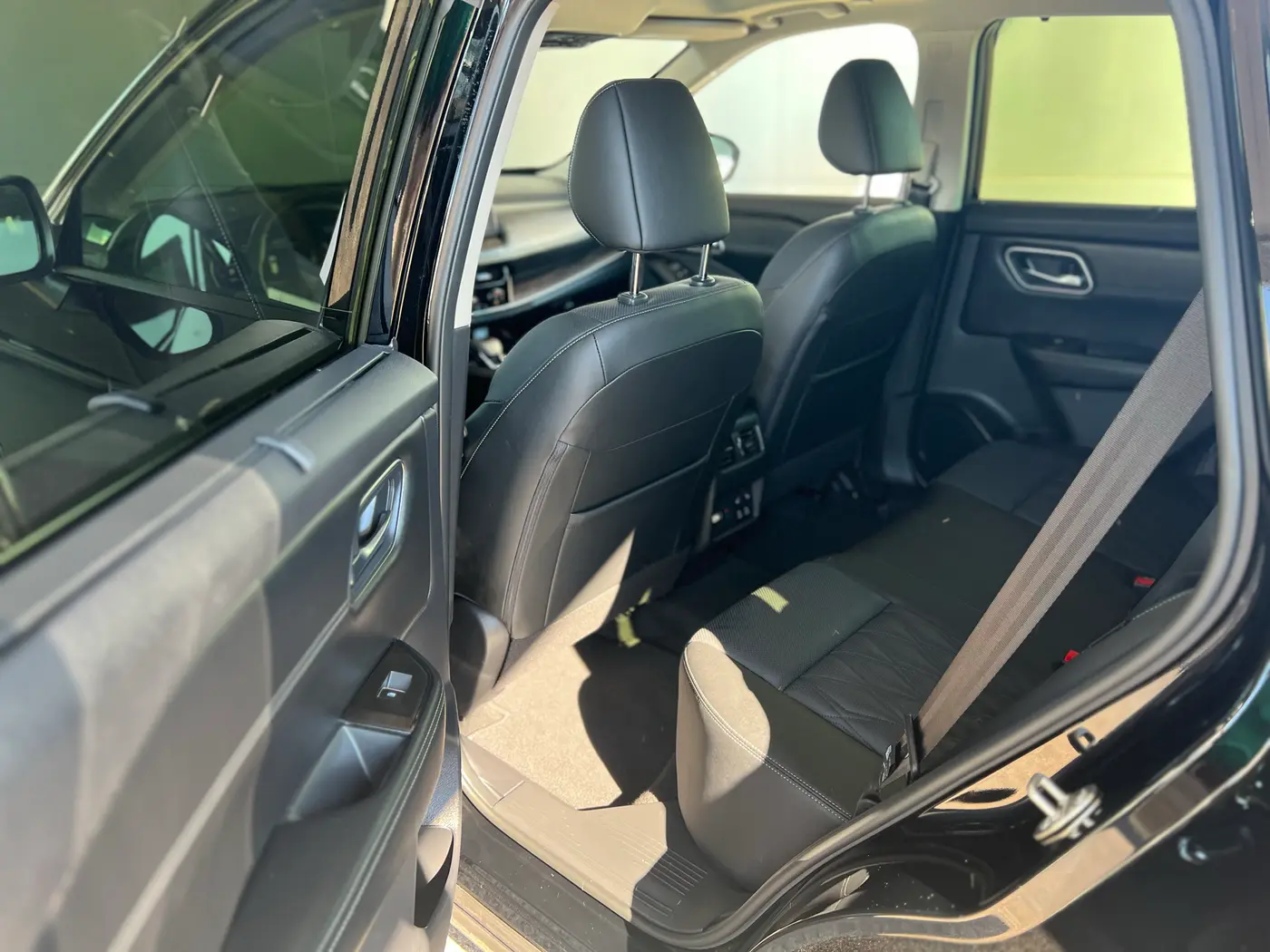 2026 Nissan Rogue - $31,985