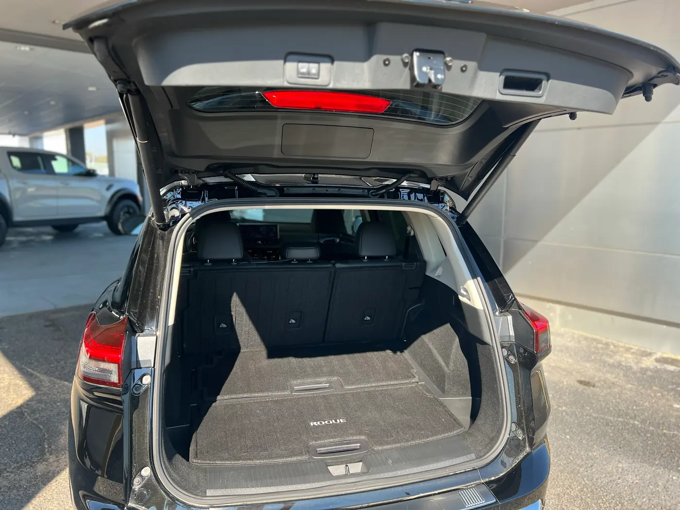 2026 Nissan Rogue - $31,985