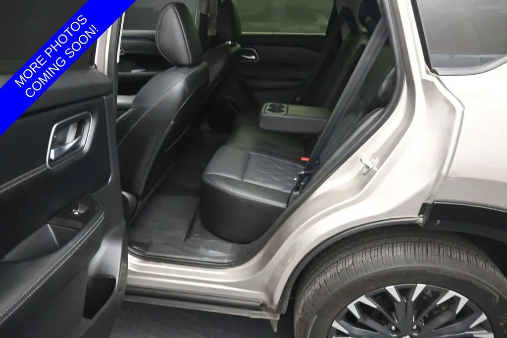 2026 Nissan Rogue - $33,980