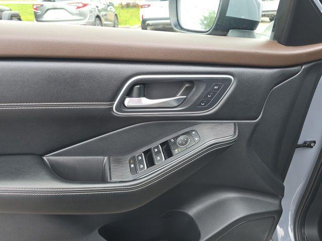 2023 Nissan Rogue - $27,400