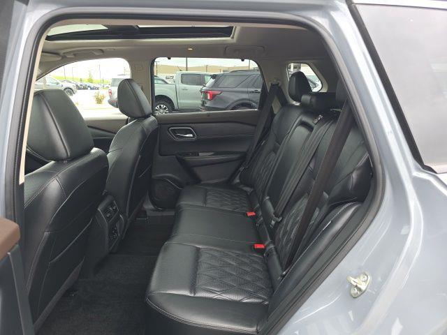 2023 Nissan Rogue - $27,400