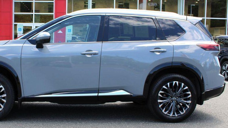 2024 Nissan Rogue Platinum