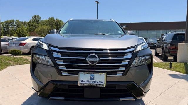 2024 Nissan Rogue Platinum