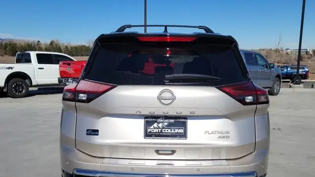 2025 Nissan Rogue Platinum