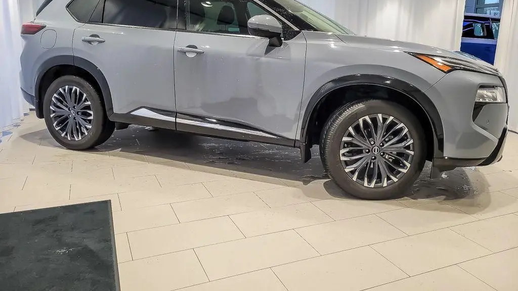 2024 Nissan Rogue Platinum