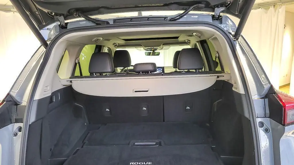 2024 Nissan Rogue Platinum