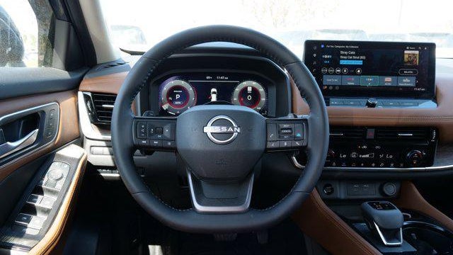 2025 Nissan Rogue Platinum