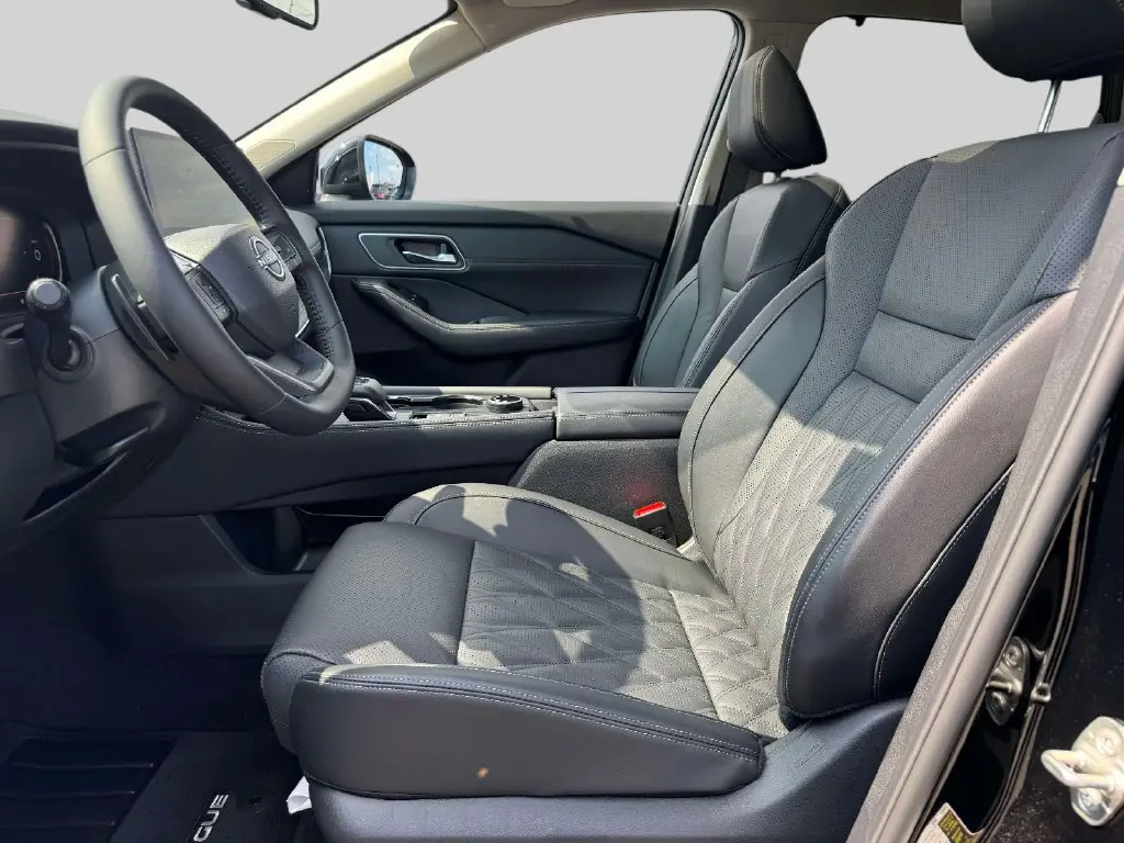 2026 Nissan Rogue - $35,695