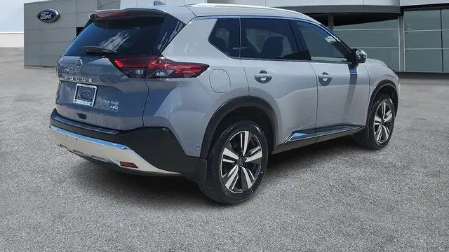 2023 Nissan Rogue Platinum