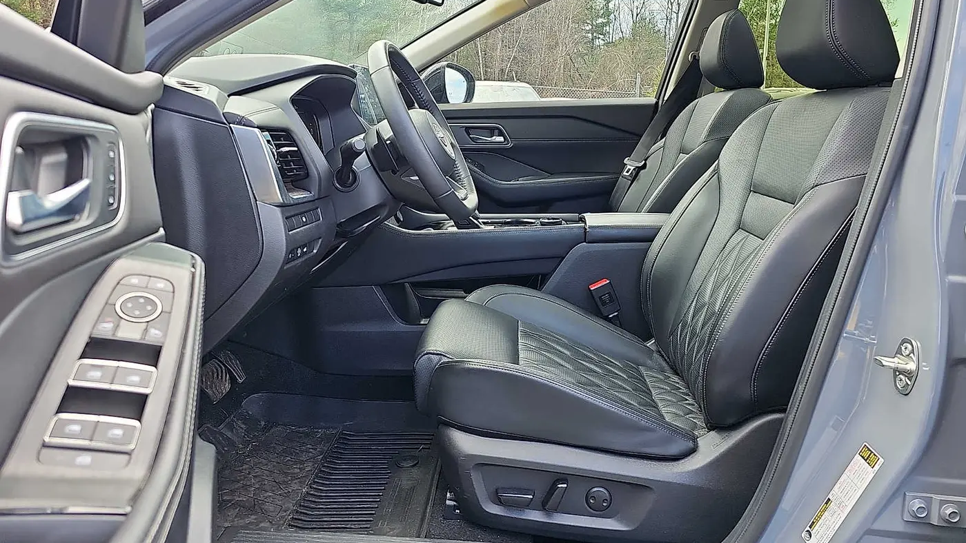 2024 Nissan Rogue Platinum