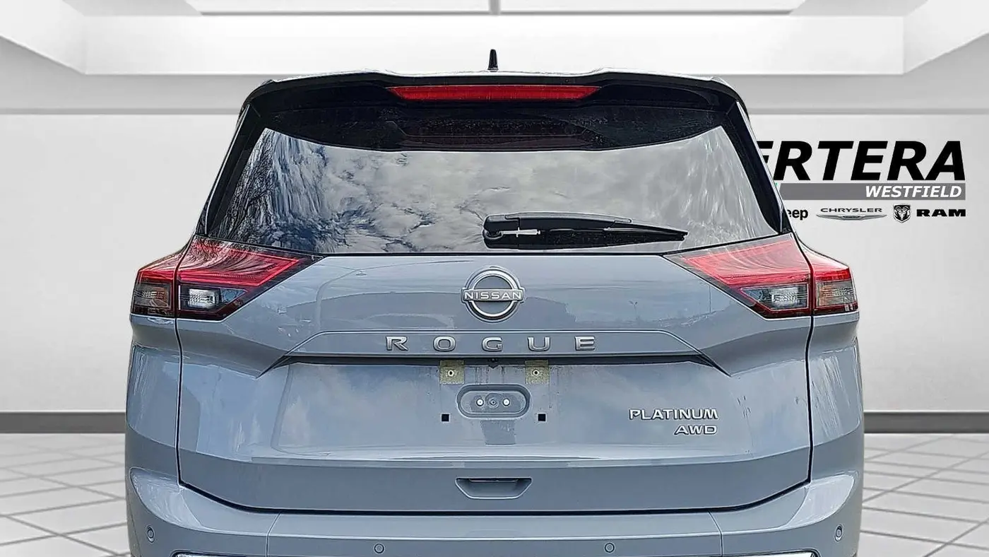 2024 Nissan Rogue Platinum