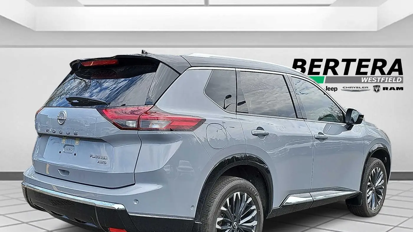 2024 Nissan Rogue Platinum