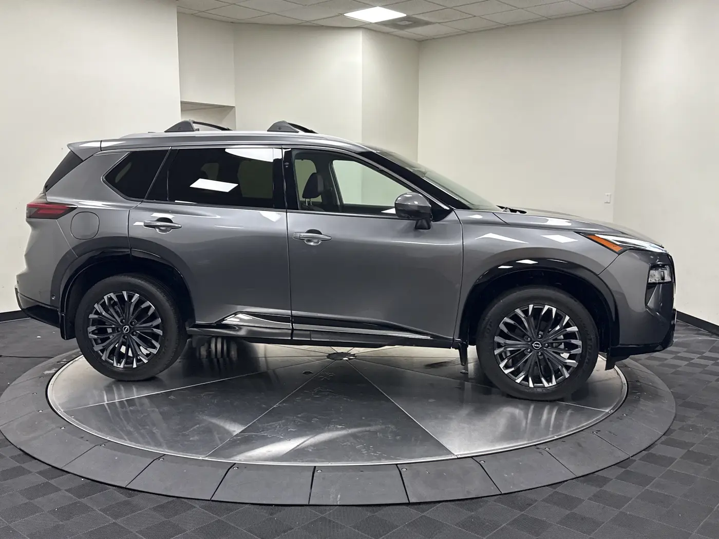 2026 Nissan Rogue - $31,995