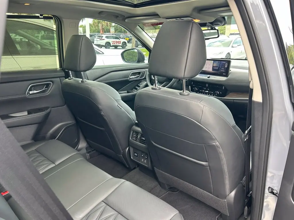 2026 Nissan Rogue - $31,998