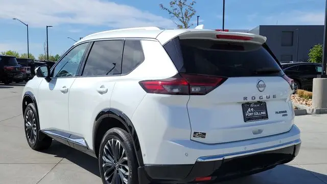 2024 Nissan Rogue Platinum