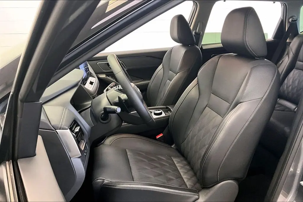 2026 Nissan Rogue - $33,986