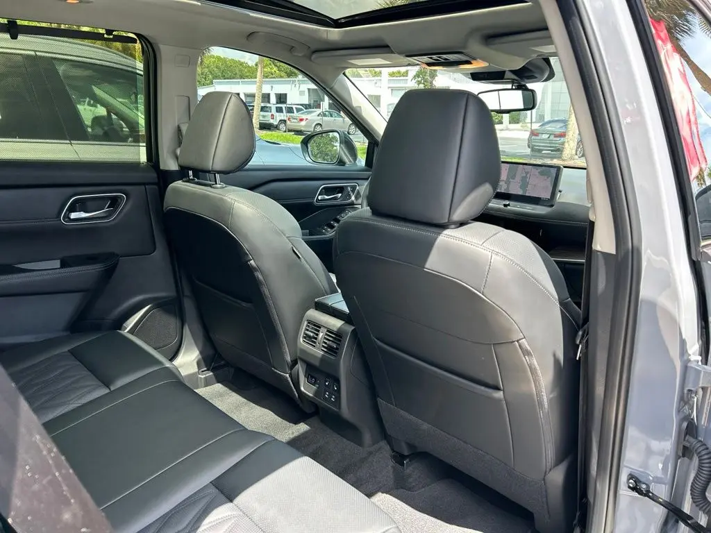 2026 Nissan Rogue - $32,998