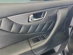 2016 QX70 Thumbnail 16