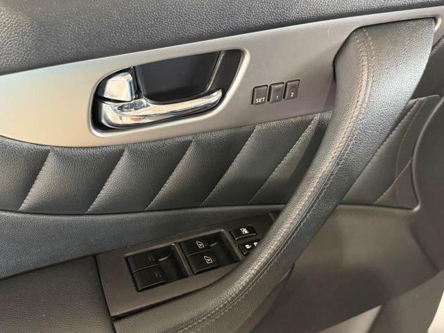 2013 INFINITI FX - $12,159