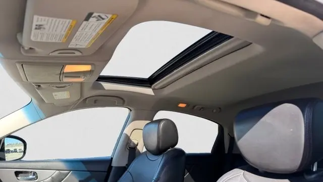 2017 INFINITI QX70 Base