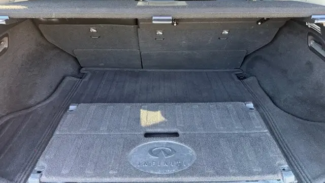 2017 INFINITI QX70 Base