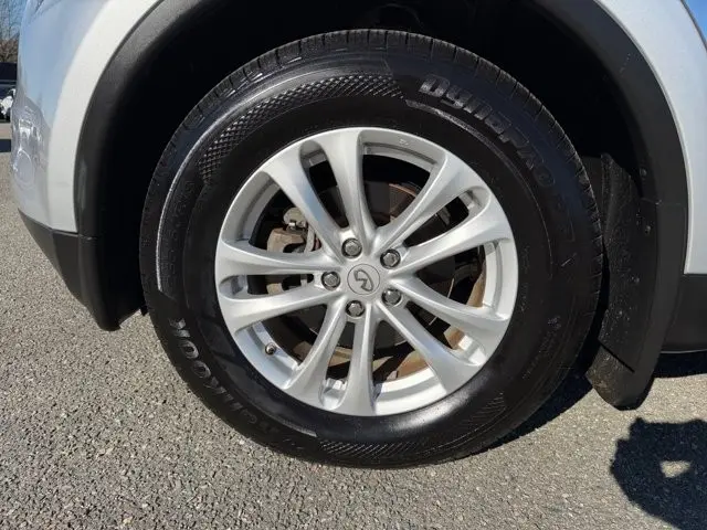 2017 INFINITI QX70 - $21,995